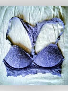 PINK Victoria's Secret Lilac Lace Racerback Bra